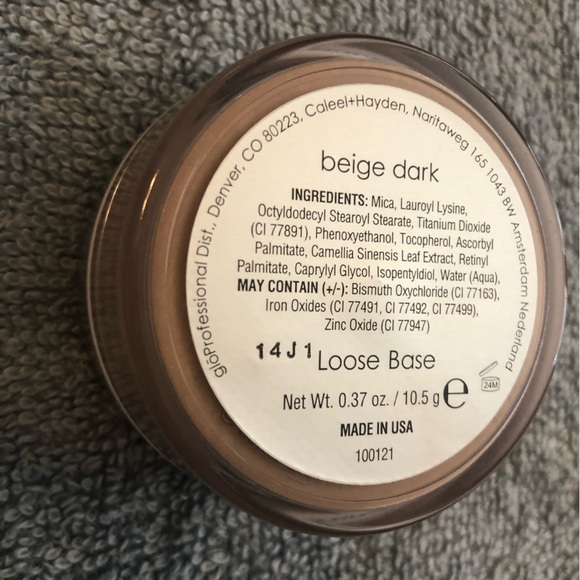 Glominerals loose Powder foundation loose base. Shade beige dark NEW - Picture 10 of 13